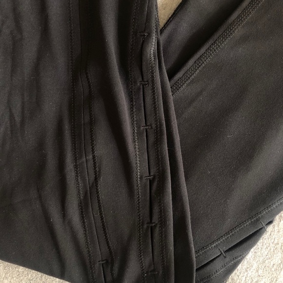 Yogalicious Athletic Leggings - Picture 2 of 4